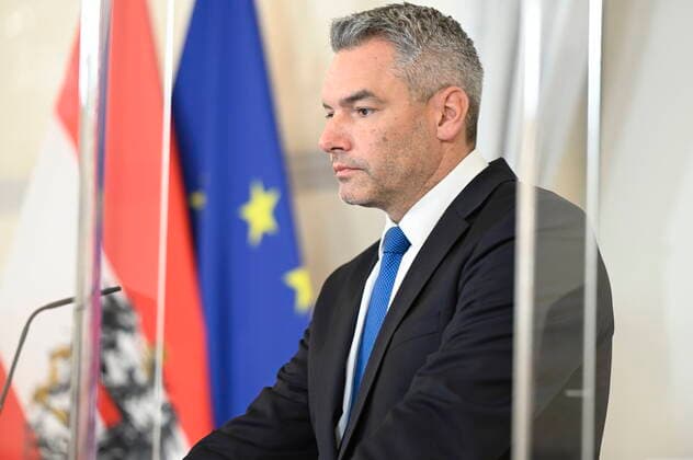 Press conference at the Federal Chancellery in Vienna with Federal Chancellor Karl Nehammer 1057307485