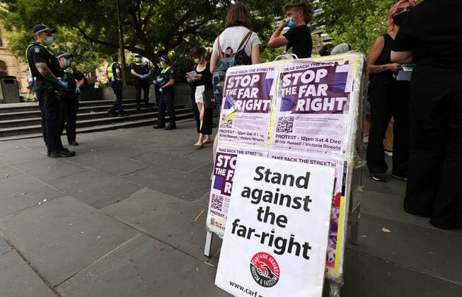 PRO VACCINATION RALLY MELBOURNE, Signs are seen as protesters opposing the anti-vax movement take part in a rally outside the State Library of Victoria in Melbourne, Friday, December 17, 2021. ( NO ARCHIVING, EDITORIAL USE ONLY, NO USE IN BOOKS WITHOUT CONSENT MELBOURNE VIC AUSTRALIA  Copyright: xCONxCHRONISx 20211217001607276196