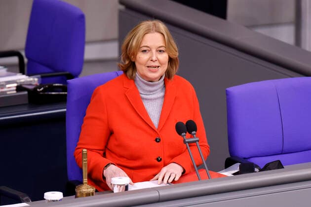 Bärbel Bas at the 9 session of the German Bundestag in the Reichstag building Berlin, 16 12 2021 Foto:xC.xHardtx xFuturexImage