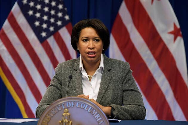 December 20, 2021, Washington, DC, United States: Mayor Muriel Bowser speaks about Covid-19 Situational Update during a press conference at John A. Wilson building in Washington DC, USA. Washington United States - ZUMAs197 20211220_zaa_s197_124 Copyright: xLeninxNollyx