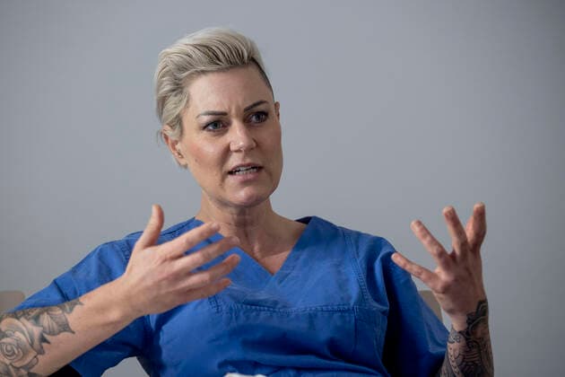 21 12 2021 , DU Duisburg , Dr Carola Holzner , Doc Caro , Specialist in anaesthesiology and specialised in emergency and intensive care medicine