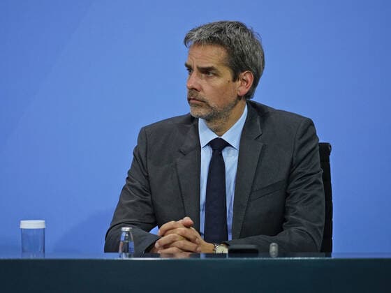 Government Spokesman Steffen Hebestreit 21 12 2021 Press Conference of Chancellor Scholz, Prime Minister Wüst and Governing Mayor Giffey following the consultations with the heads of government of the federal states In the Chancellery on 21 12 2021 Berlin Chancellery Berlin GER
