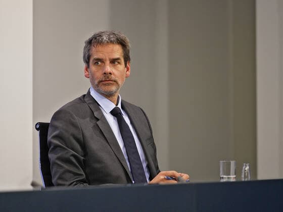 Government Spokesman Steffen Hebestreit 21 12 2021 Press Conference of Chancellor Scholz, Prime Minister Wüst and Governing Mayor Giffey following the consultations with the heads of government of the federal states In the Chancellery on 21 12 2021 Berlin Chancellery Berlin GER