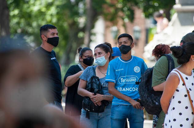 December 23, 2021, Cordoba Capital, Cordoba, ARGENTINA: Due to the advancement of the omicron variant, before the end of the year festivities, thousands of Cordobans queue up at the testing centers, waiting up to eight hours, to be tested for the RT-PCR Covid-19 coronavirus. Cordoba Capital ARGENTINA - ZUMAb196 20211223_zip_b196_006 Copyright: xDanielxBustosx