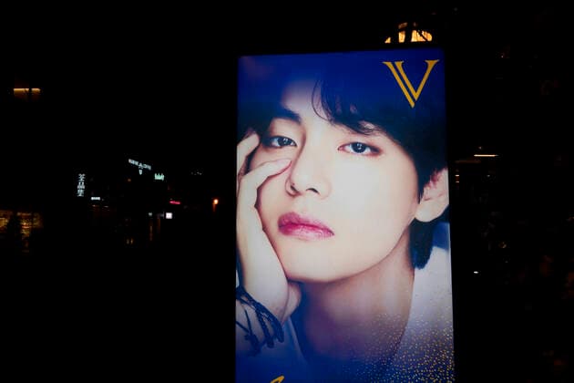 BTS member V, Dec 21, 2021 : A signboard of a cafe decorated to celebrate BTS member V s birthday in Seoul, South Korea. BTS member V will turn 26 on December 30, 2021.  , aflo_177424063.jpg,