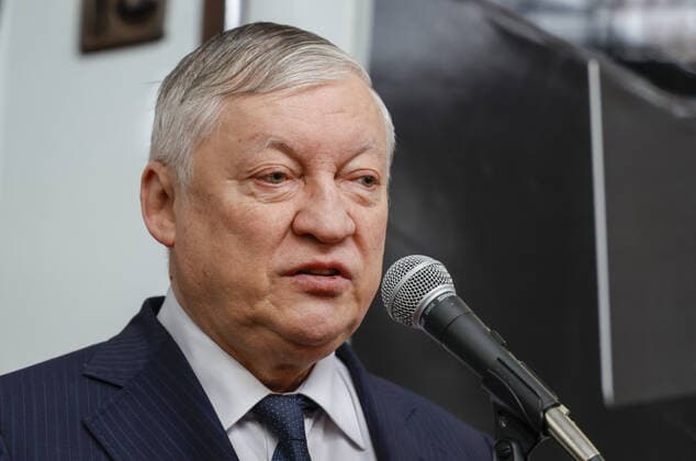 MOSCOW, RUSSIA â€“ DECEMBER 28, 2021: Chess grandmaster Anatoly Karpov attends the launching of a chess-themed train in the Moscow Underground, at the Severnoye depot. Mikhail Japaridze TASS  TS11D8DB