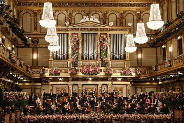 (220101) -- VIENNA, Jan. 1, 2022 -- The Vienna Philharmonic Orchestra under the baton of conductor Daniel Barenboim perform during the 2022 Vienna Philharmonic New Year s Concert in Vienna, Austria, Jan. 1, 2022. ( The Vienna Philharmonic Orchestra Handout via Xinhua) AUSTRIA-VIENNA-NEW YEAR-CONCERT DieterxNagl 