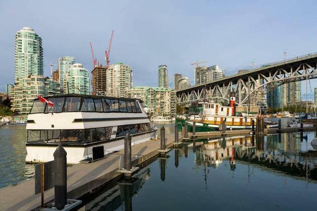  Marina at Granville Island in Vancouver BC Canada, 24.09.2021, Copyright: xDavidgnx Panthermedia23373171