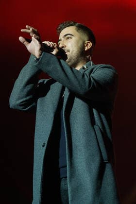 Beret Konzert in Madrid January 4, 2022, Madrid, Spain: Singer Francisco Javier Alvarez Beret, known as Beret performs during a concert at the Palacio de los Deportes. Madrid Spain - ZUMAs197 20220104_zaa_s197_098 Copyright: xAtilanoxGarciax