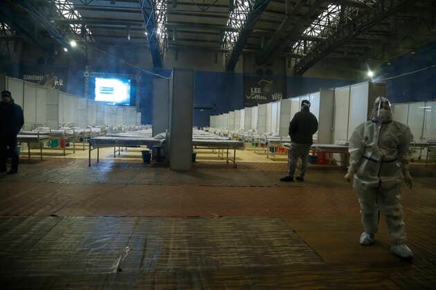 Commonwealth Games village - Delhi s first Covid center with own oxygen plant Amid the rise in number of Omicron COVID-19 variant cases in Delhi, Commonwealth Games Village s COVID care center is once again gearing up to face another possible COVID-19 wave. Delhi Delhi India Copyright: HaripriyaxShaji