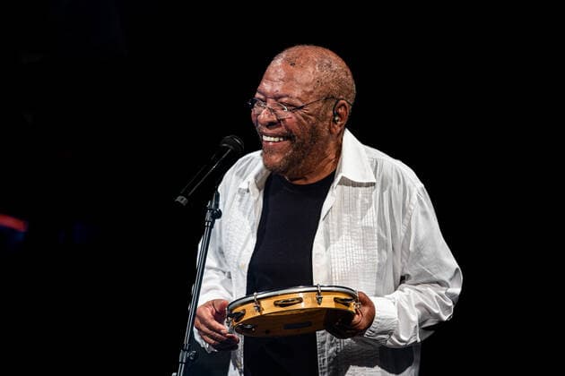 SÃO PAULO, SP - 07.01.2022: SHOW MARTINHO DA VILA - The singer Martinho da Vila performs in São Paulo with the repertoire of his entire career. The sambista from Rio de Janeiro, from Vila Isabel, presents classics such as Mulheres, Canta Canta Minha Gente, among others. The presentation takes place this Friday, Saturday and Sunday, at Sesc Pómpéia, west of the capital. Sao Paulo, January 07, 2022. x2158358x VanxCampos