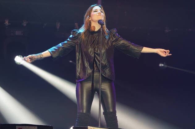 January 9, 2022, Madrid, Spain: Leire Martinez Ochoa of the group La Oreja de Van Gogh performs at the solidarity concert Music with La Palma: Stronger than the volcano at Wizink Center, in Madrid. Madrid Spain - ZUMAs197 20220109_zaa_s197_064 Copyright: xAtilanoxGarciax