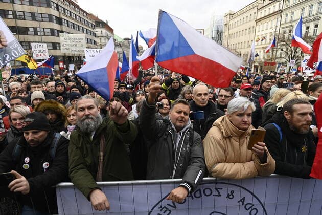 The DOG Croaked anti-lockdown movement meeting took place on Wenceslas Square in Prague, Czech Republic, today, on Sunday, January 9, 2022. (CTKxPhoto OndrejxDeml) CTKPhotoP2022010903725 