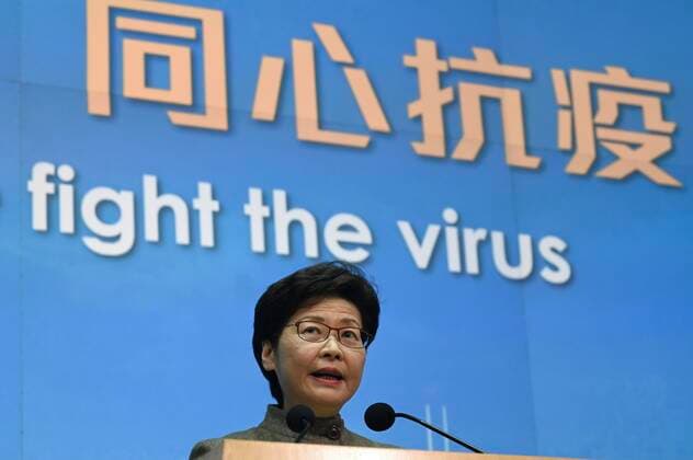 Coronavirus in Hongkong, Carrie Lam Pressekonferenz HONG KONG, CHINA - JANUARY 11: Hong Kong Chief Executive Carrie Lam Cheng Yuet-ngor speaks on the vaccination service to the media before a meeting on January 11, 2022 in Hong Kong, China. Hong Kong will set up more COVID-19 vaccination sites in late January.  Copyright: xVCGx CFP111364563230