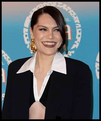 . 13 01 2022. London, United Kingdom. Jessie J arriving at Cirque du Soleil s Luzia premiere at the Royal Albert Hall in London.  xStephenxLockx xi-Imagesx IIM-22996-0040