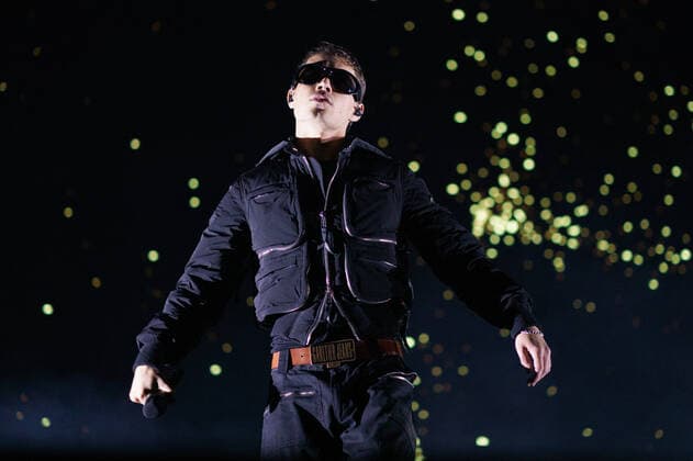 January 13, 2022, Madrid, Spain: Singer Christian Senra, artistically known as Sen Senra performs during his concert at the Palacio de los Deportes in Madrid. Madrid Spain - ZUMAs197 20220113_zaa_s197_175 Copyright: xAtilanoxGarciax