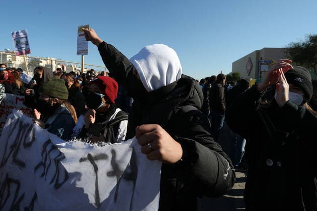 January 14, 2022, Athens, Greece: Demonstration in the education sector against the health measures imposed by the government to fight COVID-19 in the schools. Athens Greece - ZUMAv62_ 20220114_zaf_v62_018 Copyright: xAristidisxVafeiadakisx