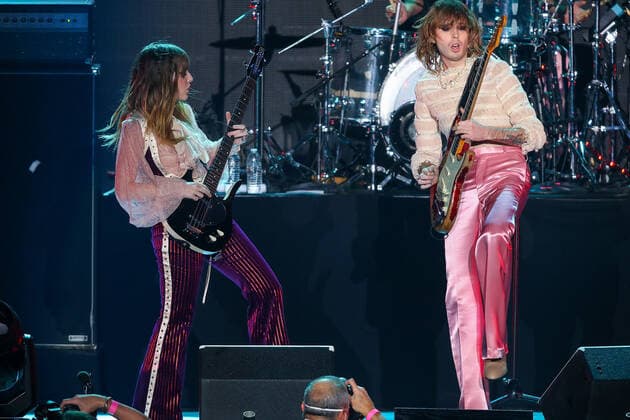 January 15, 2022, Inglewood, CA, USA: INGLEWOOD, CALIFORNIA - JANUARY 15: Maneskin - Victoria De Angelis, Thomas Raggi perform onstage at the 2022 iHeartRadio ALTer EGO presented by Capital One at The Forum on January 15, 2022 in Inglewood, California. Inglewood USA - ZUMAs181 20220115_zea_s181_030 Copyright: xImagespacex