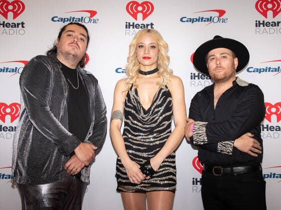 15 January 2022 - Los Angeles, California - (L-R) Paul Davis, Michelle Joy, and Ryan Clapham of Cannons. iHeartRadio ALTer EGO presented by Capital One. Photo Credit: Billy Bennight AdMedia 276299 2022-01-15 Caliofrnia Inglewood  Copyright: xAdMediax STAR_276299_054