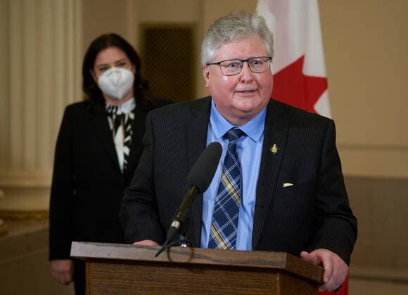 January 18, 2022, Winnipeg, MB, CANADA: Scott Johnston, Minister of Seniors and Long-Term Care, speaks to the media at a press conference after he is sworn-in at the Manitoba Legislative Building in Winnipeg, Manitoba, Tuesday January 18, 2022. Winnipeg CANADA  - ZUMAc35_ 20220118_zaf_c35_082 Copyright: xDavidxLipnowskix