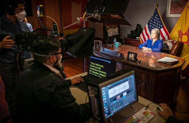 January 18, 2022, Santa Fe, New Mexico, USA: Governor Michelle Lujan Grisham delivers the State of the State address during the 56th legislative session on Tuesday, January 18, 2022. Santa Fe USA - ZUMAab1_ 20220118_zaf_ab1_012 Copyright: xJimxWeberx