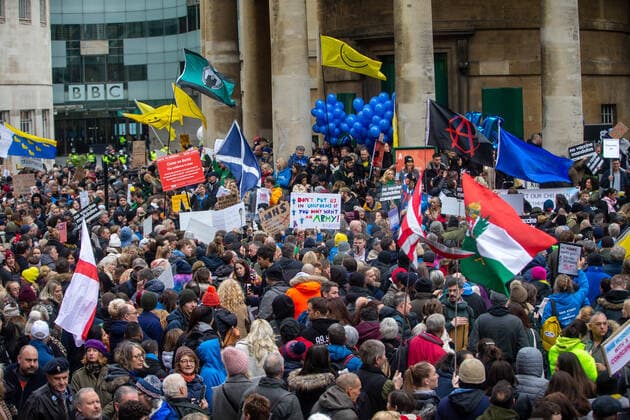 January 22, 2022, London, England, United Kingdom: Thousands of anti-vaccine protesters stage a demonstration outside London headquarters of BBC. London United Kingdom - ZUMAs262 20220122_zip_s262_040 Copyright: xTayfunxSalcix