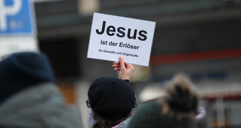 Demonstration of critics of the Corona measures in Barmbek The kick-off rally took place on Bert Kaempfert Platz From there, the protest marched in the direction of Fuhlsbüttel The demonst