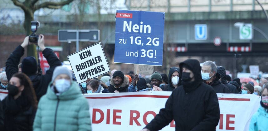 Demonstration of critics of the Corona measures in Barmbek The kick-off rally took place on Bert Kaempfert Platz From there, the protest marched in the direction of Fuhlsbüttel The demonst