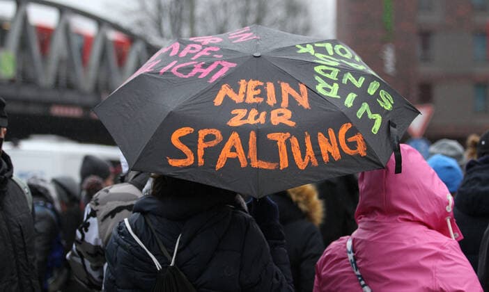 Demonstration of critics of the Corona measures in Barmbek The kick-off rally took place on Bert Kaempfert Platz From there, the protest marched in the direction of Fuhlsbüttel The demonst