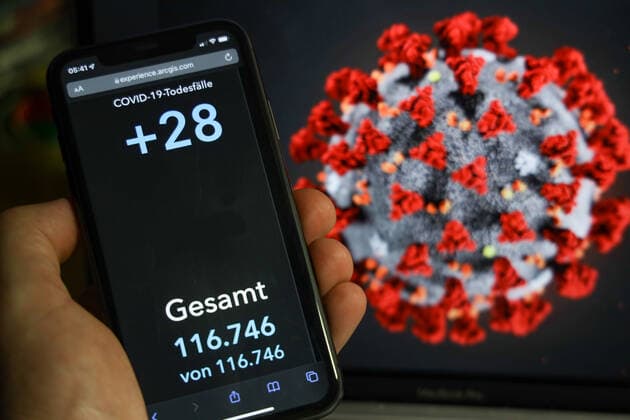 Coronavirus in Germany Covid 19 Robert Koch Institute dashboard 24 01 2022 Robert Koch Institute 7 days incidence 840.3 7 days number of cases 698 744 COVID 19 cases 8 744 840 addition by 63 393 compared to previous day COVID 19 deaths 116 746 addition by 28 compared to previous day