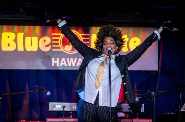 Honolulu, HI- January 23, 2022: Macy Gray performs at Blue Note Hawaii at Outrigger Waikiki Resort in Honolulu, HI on January 23, 2022. Copyright: xErikxKabikxPhotography xMediaPunchx