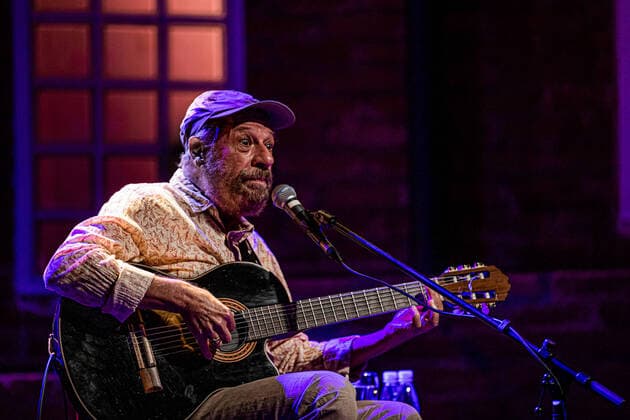 SÃO PAULO, SP - 24.01.2022: SHOW JOÃO BOSCO - The musician João Bosco performs this holiday eve on the Anniversary of the City of São Paulo on the Bourbon Street stage, the singer-songwriter, former partner of Aldir Blanc interprets classics such as Jade, Corsário, Kid Cavaquiknho, among others. The presentation took place on the night of this Monday, January 24, 2022. x2163312x  VanxCampos