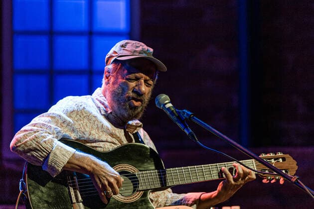 SÃO PAULO, SP - 24.01.2022: SHOW JOÃO BOSCO - The musician João Bosco performs this holiday eve on the Anniversary of the City of São Paulo on the Bourbon Street stage, the singer-songwriter, former partner of Aldir Blanc interprets classics such as Jade, Corsário, Kid Cavaquiknho, among others. The presentation took place on the night of this Monday, January 24, 2022. x2163319x  VanxCampos