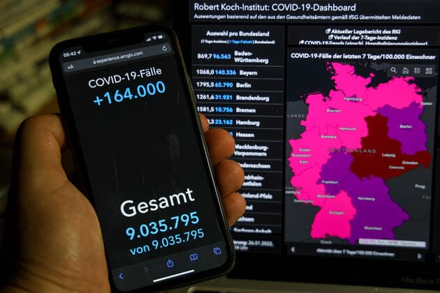 Coronavirus in Germany Covid 19 Robert Koch Institute dashboard 26 01 2022 Robert Koch Institute 7 days incidence 940.6 7 days number of cases 782 173 COVID 19 cases 9 035 795 addition by 164 000 compared to previous day COVID 19 deaths 117 126 addition by 166 compared to previous day