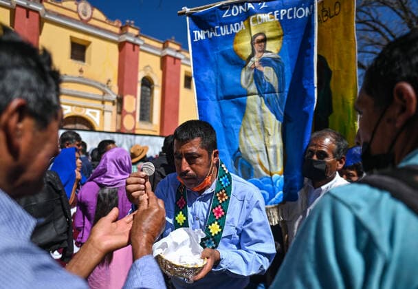 11th Anniversary Of The Death Of Bishop Samuel Ruiz Commemorated In Chiapas Hundreds of indigenous people from the villages surrounding San Cristobal de las Casas, took part in a pilgrimage and mass on the 11th anniversary of the death of Catholic Bishop Samuel Ruiz. Ruiz is best known for his role as mediator during the conflict between the Zapatista Army of National Liberation (EZLN) and the Institutional Revolutionary Party (PRI). Ruiz s diocese helped some hundreds of thousands of indigenous Maya people in Chiapas who were among Mexico s poorest marginalized communities. On Tuesday, January 25, 2022, in San Cristobal de las Casas, Chiapas, Mexico. San Cristobal de las Casas Mexico  Copyright: xArturxWidakx originalFilename: widak-11thanni220125_npPiG.jpg