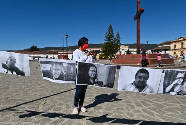 Mexican Journalists Demand End To Killings Photos of murdered journalists displayed in front of the Cathedral of San Cristobal de las Casas, during a nationwide protest against violence against journalists in Mexico. Journalist Lourdes Maldonado Lopez was shot dead on the 24 January 2022 in her car outside her home in Tijuana, marking the third murder of a journalist in the country this year. On Tuesday, January 25, 2022, in San Cristobal de las Casas, Chiapas, Mexico. San Cristobal de las Casas Mexico  Copyright: xArturxWidakx originalFilename: widak-mexicanj220125_nppej.jpg