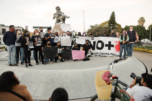 January 25, 2022, Queretaro, Mexico: Protesters hold a banner and placards during a demonstration against the murder of the three journalists Jose Luis Arenas, Margarito Martinez and Lourdes Maldonado..From 2000 to date, ARTICLE 19 has documented 148 murders of journalists in Mexico, possibly related to their work. Of the total, 136 are men and 12 are women. Queretaro Mexico - ZUMAs197 20220125_zaa_s197_178 Copyright: xCesarxGomezx