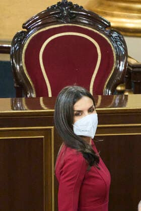 27-01-2022 Madrid Queen Letizia attend the presentation of the 13rd edition of the Luis Carandell awards for parliamentary journalism at the Senate palace in Madrid. Luis Carandell (1929-2002) was a Spanish journalist and writer. No Spain Â  Copyright: xPPEx