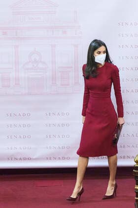 27-01-2022 Madrid Queen Letizia attend the presentation of the 13rd edition of the Luis Carandell awards for parliamentary journalism at the Senate palace in Madrid. Luis Carandell (1929-2002) was a Spanish journalist and writer. No Spain Â  Copyright: xPPEx