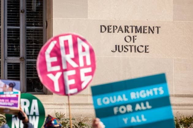 Rally and march for the Equal Rights Amendment Protesters deliver a petition for passage of the Equal Rights Amendment during a rally and march on January 27, 2022, in Washington, DC. Protesters demanded the the deadline for ratification by the states (an unusual condition for a proposed amendment) be removed and the ERA ratified, and delivered a petition to Attorney General Merrick Garland, calling on him to take the next step in the ratification process. The ERA would prohibit discrimination on the basis of gender in the US Constitution, meaning it would no longer be subject to judicial review of legislation. The rally marks the second anniversary of Virginia™s ratification of the ERA in 2020, reaching the necessary 38 states for rat  Copyright: xAllisonxBaileyx originalFilename: bailey-rallyand220127_npoym.jpg