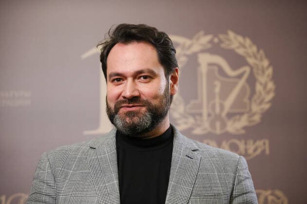 MOSCOW, RUSSIA - JANUARY 29, 2022: Operatic bass Ildar Abdrazakov is seen before a gala concert at Tchaikovsky Concert Hall celebrating 100 years since the opening of the Moscow Philharmonic Society. Artyom Geodakyan TASS  TS1209D2