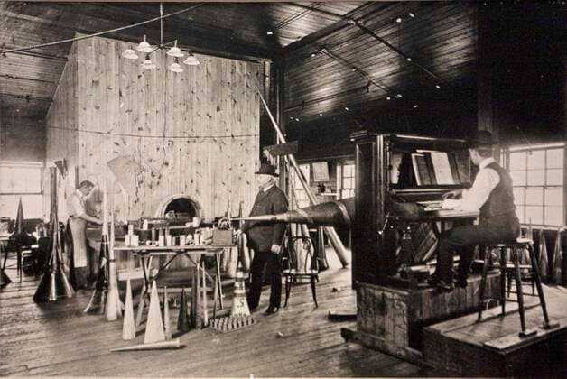 Altes schwarz-weiß Foto, Thomas Edison Aufnahmeraum für Musik, ca. 1900, Fort Myers, Florida, USA, Nordamerika Copyright: imageBROKER RaimundxFranken iblrfn07211729.jpg