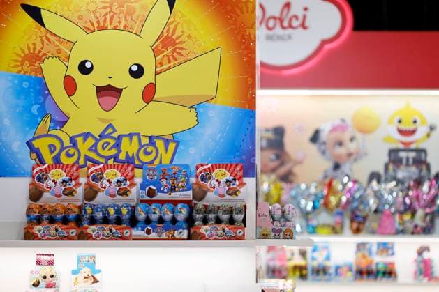 Süßigkeiten zu bei Kindern beliebten Marken wie Pokemon auf der Internationalen Süßwarenmesse ISM in der KoelnMesse. Köln, 30.01.2022 Foto:xC.xHardtx xFuturexImage