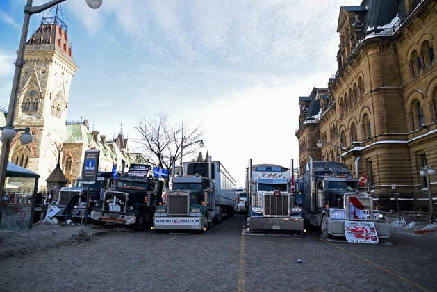 4th Day Of Trucker s Protest At Parliament Hill Trucks lined up next to the Parliament building during the 4th Day of Trucker s protest against the mandatory vaccine policy imposed on the Canadian truckers returning from USA to avoid a two week quarantine at Parliament Hill in Ottawa-Canada Ottawa Canada  Copyright: xArindamxShivaanix originalFilename: shivaanibahuguna-notitle220201_np4AT.jpg