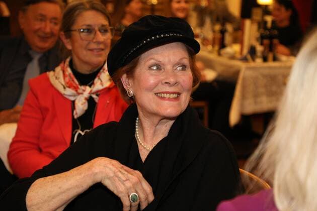 02.02.2022, Marchfelderhof Deutsch-Wagram, ERSTER GEDENKTAG an GERHARD BOCEK, Verleihung der Gerhard Bocek Gedenkmedaille im Bild: Gaby Jacoby -Künstler helfen Künstler, ERSTER GEDENKTAG an GERHARD BOCEK