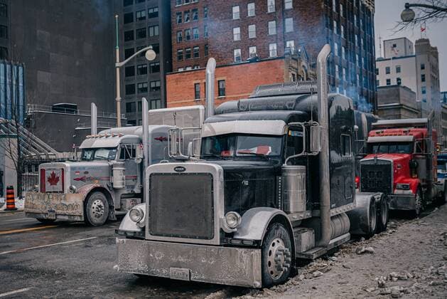 Canada Truck Drivers Protest 6754156 02.02.2022 A view shows trucks of protesters against COVID-19 restrictions in Ottawa, Canada. On January 29, thousands of truckers and hundreds of other demonstrators joined the so-called Freedom Convoy to protest against the vaccine mandates for truckers crossing the US-Canada border. Olga Samotoy Sputnik Ottawa Canada  Copyright: xOlgaxSamotoyx