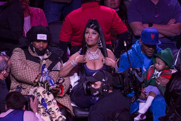 February 3, 2022, Los Angeles, California, USA: Rapper Nicki Minaj attends NBA game of the Los Angeles Clippers versus the Los Angeles Lakers on Thursday February 3, 2022 at Crypto.com Arena in Los Angeles, California. Clippers defeat Lakers, 111-110. ARIANA RUIZ PI Los Angeles USA - ZUMAp124 1009535559st Copyright: xArianaxRuizx