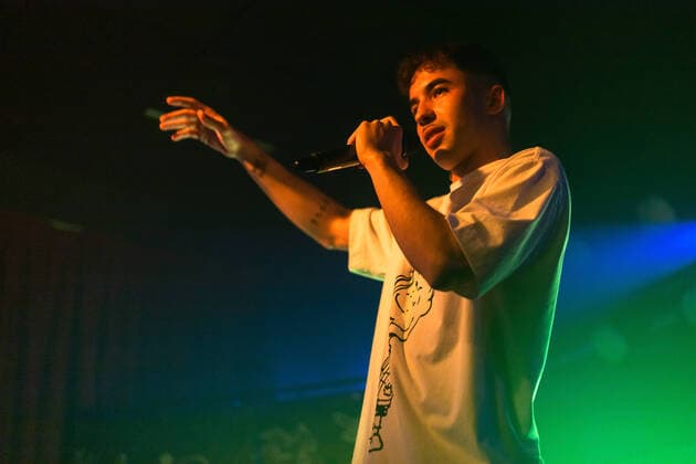 Pole performs live in Seville, Spain. Seville, Spain. 4th, February 2022. The Spanish singer Pole performs a live concert at Sala X in Seville. Seville Andalusia Spain  Copyright: xGonzalesxPhoto MarioxDiazxRaserox
