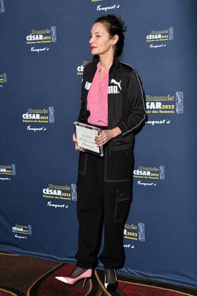 Frankreich, nationaler Filmpreis Cesar - Bekanntgabe der Nominierungen Jeanne Balibar - Dejeuner des nommes aux Cesar 2022 au Fouquet s a Paris CELEBRITES : Dejeuner des nommes aux Cesar 2022 au Fouquet s - Paris - 06 02 2022 LionelUrman Panoramic 
