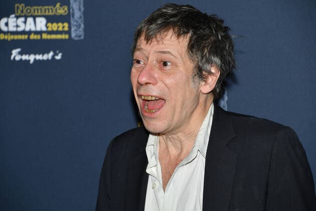 Frankreich, nationaler Filmpreis Cesar - Bekanntgabe der Nominierungen Mathieu Amalric - Dejeuner des nommes aux Cesar 2022 au Fouquet s a Paris CELEBRITES : Dejeuner des nommes aux Cesar 2022 au Fouquet s - Paris - 06 02 2022 LionelUrman Panoramic 